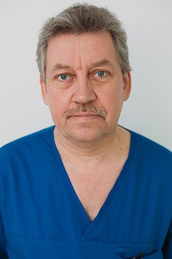 Врач нейрохирург Вяткин Вадим Витальевич - Медицинское объединение «Улыбка»